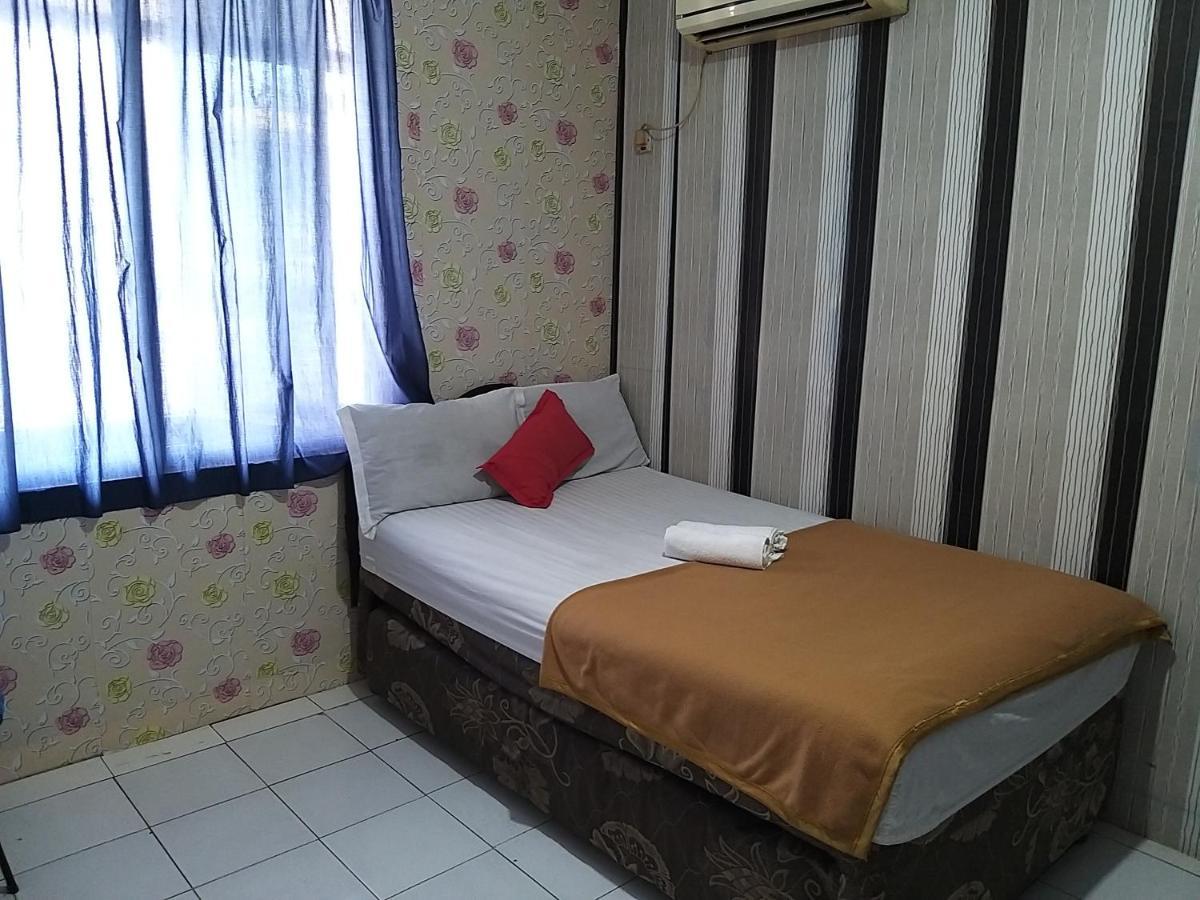 Venice Guest House Redpartner Jakarta Kültér fotó